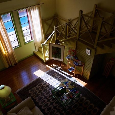 Heritage Inn Trinidad Belmont Esterno foto