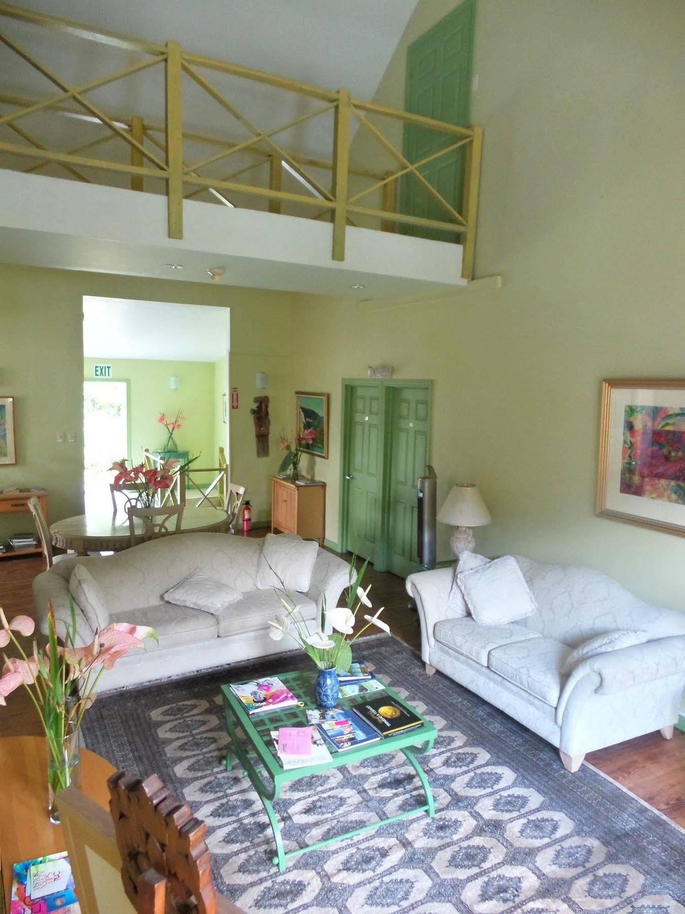 Heritage Inn Trinidad Belmont Esterno foto