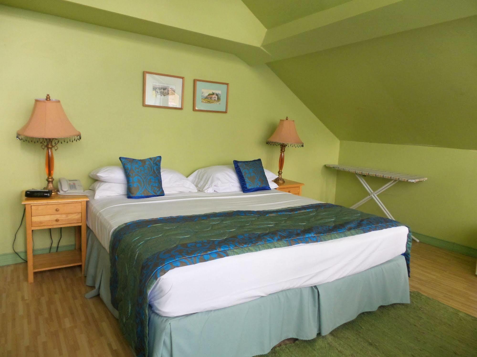 Heritage Inn Trinidad Belmont Esterno foto